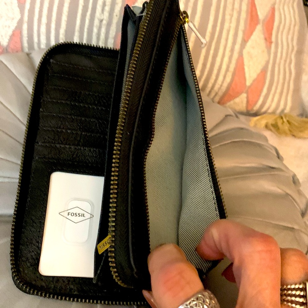 NWTS Fossil Leather Liza Zip Clutch Wallet - Picture 8 of 11